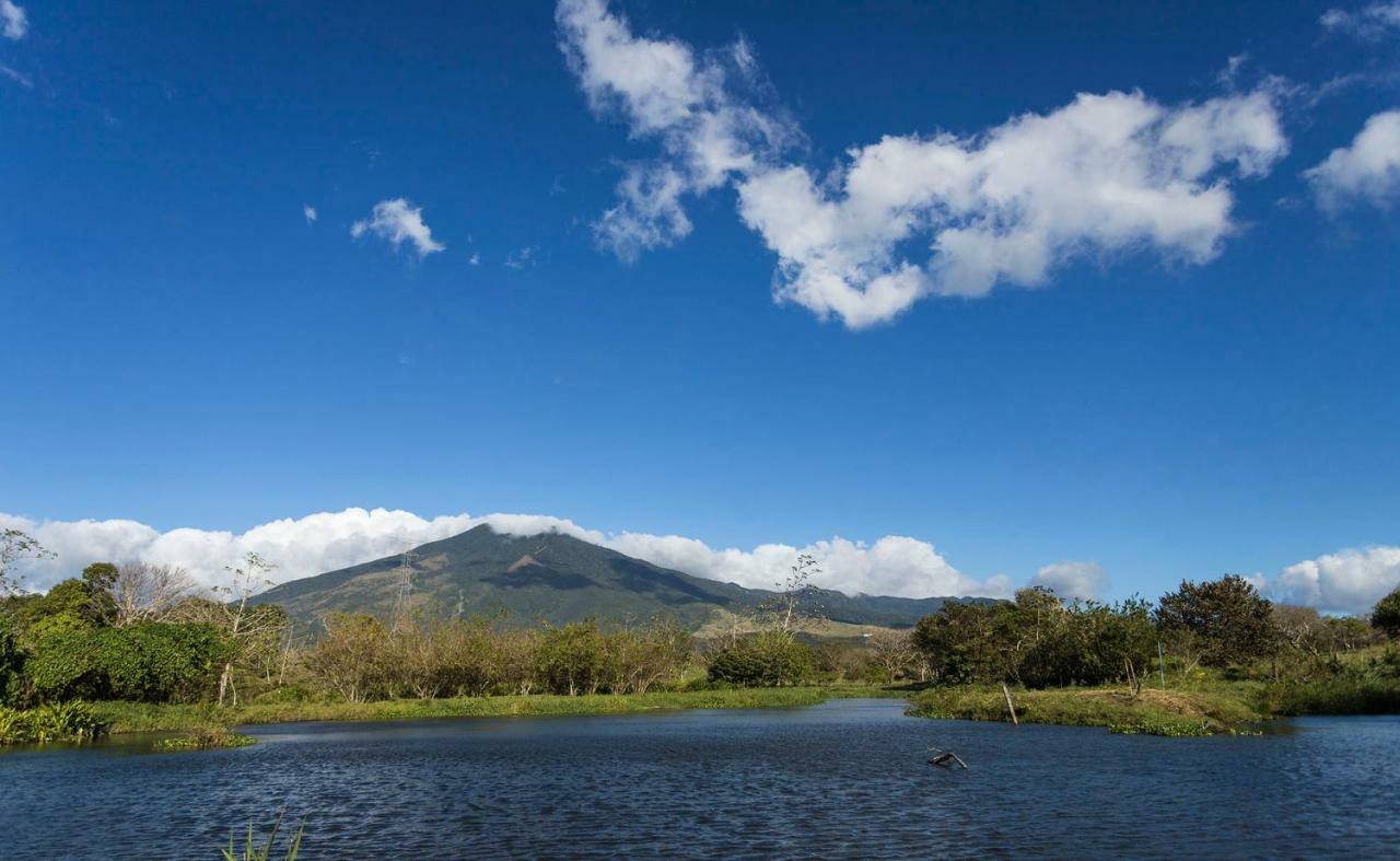 Colinas Del Miravalles Hotel & Hot Springs Guayabo  Екстериор снимка